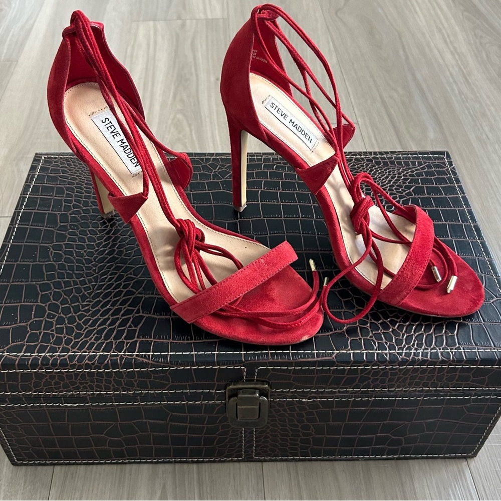 Steve Madden Strappy Red Suede High Heel Size 9 M